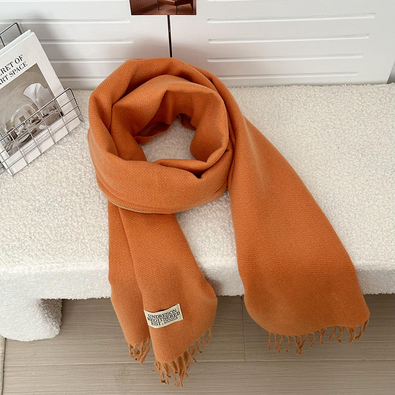 Otoño y invierno bufandas mujeres de imitación de cashmere de color sólido de alto nivel de sensación multifuncional engrosado alargado calentamiento bordas buñuelo al por mayor