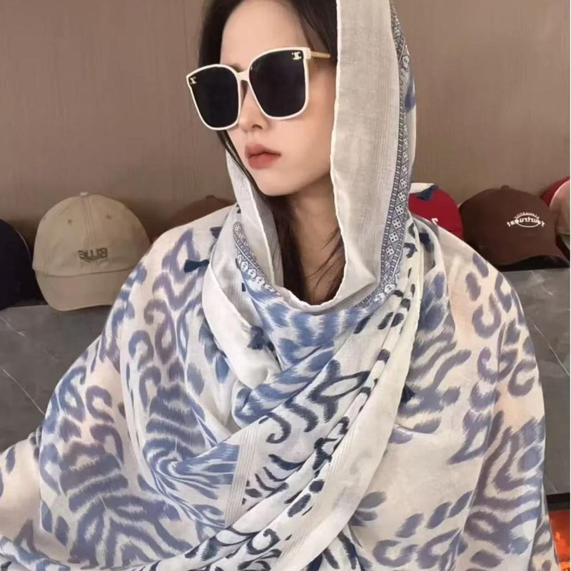 云南青海旅游丝巾夏季高级感女式中长外披复古民族风防晒盘扣披肩|undefined