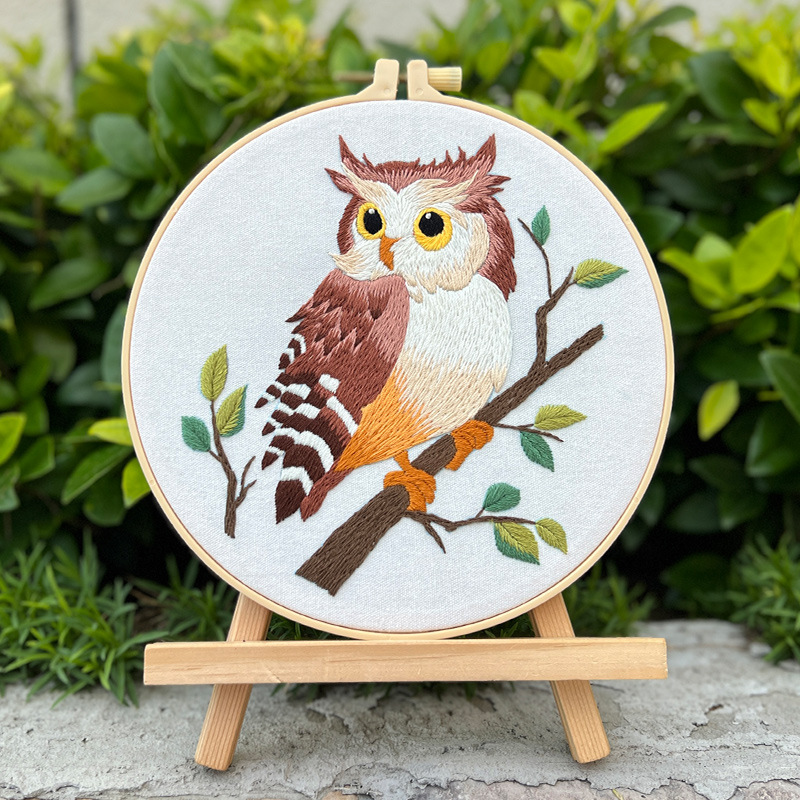 Bordado DIY paquete de materiales hechos a mano búho europeo bordado tridimensional inglés decoración de la sala de estar dibujos animados dibujos animados pequeños animales
