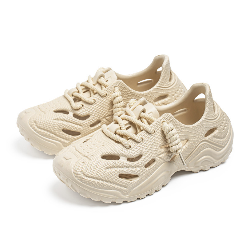 Zapatos de coco diseñados lujosos de verano 2025 zapatos de hombre zapatos de agujero de playa al aire libre zapatos de video sandálias para hombres