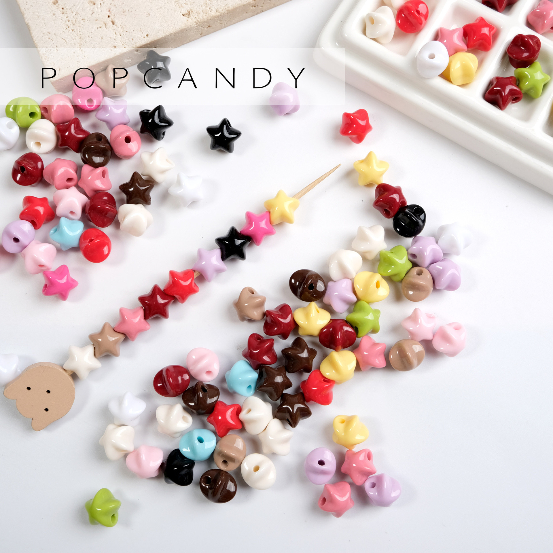 Acrílico color sólido estrella de cinco puntas accesorios pequeños cuentas accesorios de joyería de bricolaje hechos a mano cadena de teléfono móvil llavero material cuentas