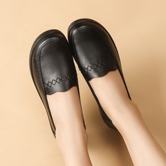 Mid-aged layer cowhide soft bottom mother shoes autumn anti-slip middle-aged leather shoes genuine leather women's shoes comfortable soft bottom single shoes