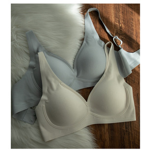 JCSILK 3D three-dimensional flocking seamless accessory breast bra cloud soft sanding soft support anti-sagging underwear