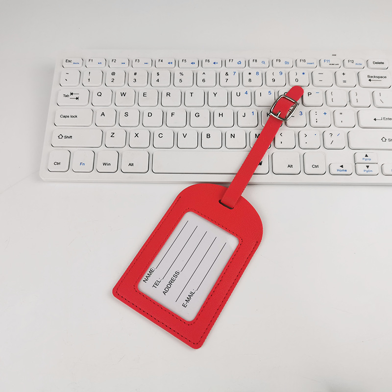 En stock al por mayor multi-Cubierta de la tarjeta de embarque de cuero de imitación de PU de color puede ser logotipo personalizado con correa de cordón Etiqueta de equipaje de papel de tarjeta