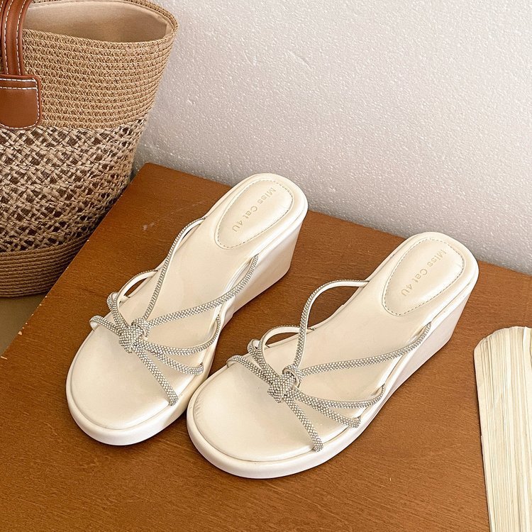 Temperamento francés de diamante de cinturón delgado de pendiente de zapatillas de taco para mujeres de verano 06 nuevo estilo universal hermoso antideslizante zapatillas image 7