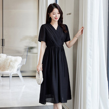 大牌连衣裙2025新款女夏季气质名媛收腰v领桑蚕丝高级垂感A字长裙