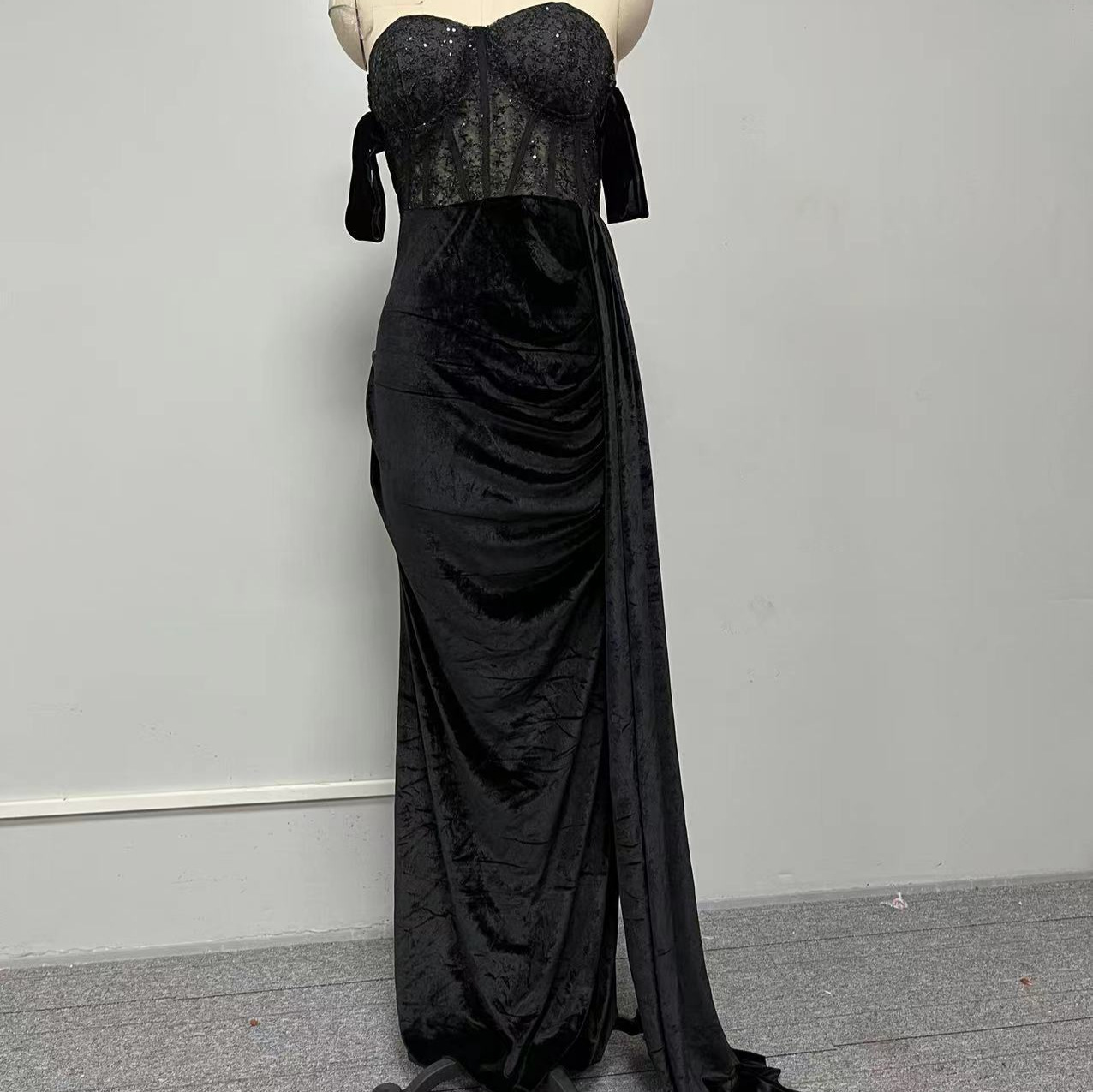 Vestido de noche de encaje sensual sin tirantes con abertura en forma de cola de pez y hombros descubiertos para banquetes, nuevo para mujeres independientes, comercio exterior transfronterizo 2025. image 4