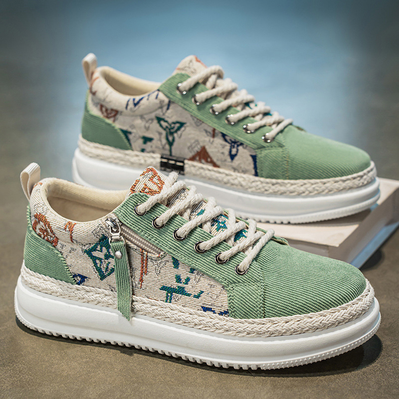 Zapatos de hombre 2025 nuevo estilo de primavera y verano para hombre deportes de fondo plano todo fósforo tendencia de moda simple zapatillas de deporte casuales para hombre