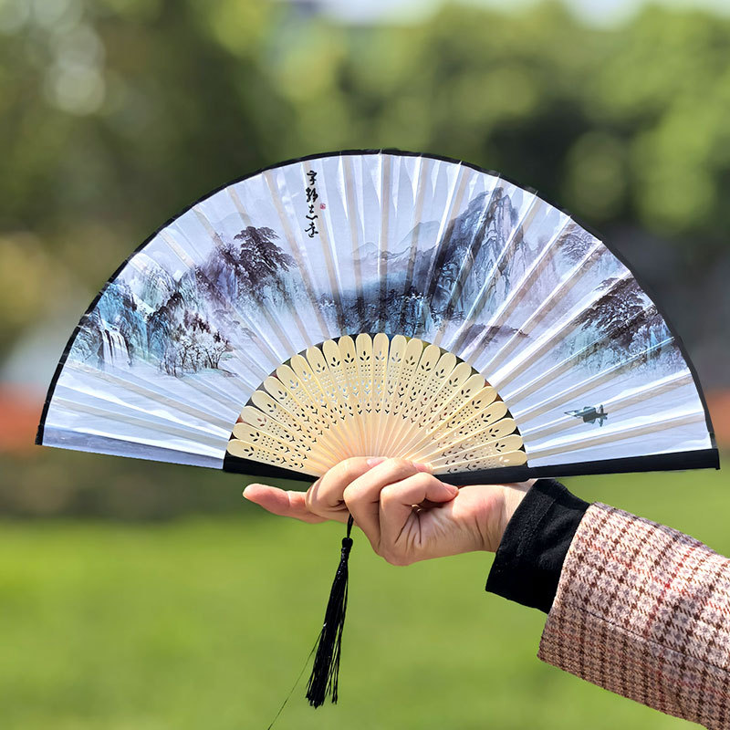 Ventilador plegable chino antiguo ventilador de seda de mujer ventilador plegable de estilo chino ventilador de mujer Hanbok bambú clásico pequeño ventilador danza