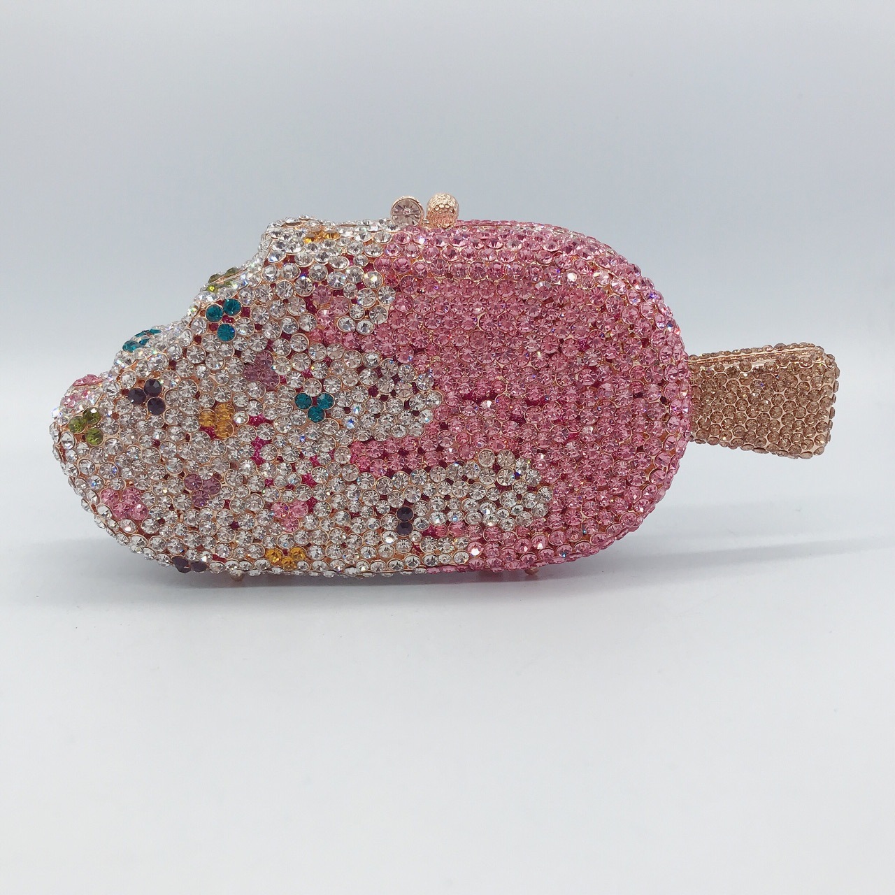 Seleccione estrictamente la bolsa de helado de helado con diamantes bolsas de joyas pequeñas bolsas rojas de moda europeas y americanas bolsas de mano de banquete