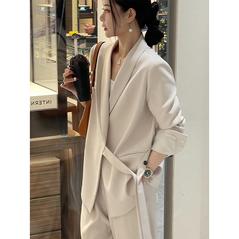 Casual Fashion Suit Suit for Women Spring Internet Celebrity 2024 Early Spring Accessible Luxury High-End Wide-Leg Pants Two-Piece Set