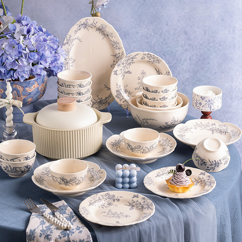 Kangmo Underglaze Ceramic Bowls, Household Tableware with a High-End Feel, Niche Bowls, Plates, and Chopsticks with a Light Luxury and Premium Feel Kangmo Underglaze Ceramic Bowls, Household Tableware with a High-End Feel, Niche Bowls, Plates, and Chopsticks with a Light Luxury and Premium Feel