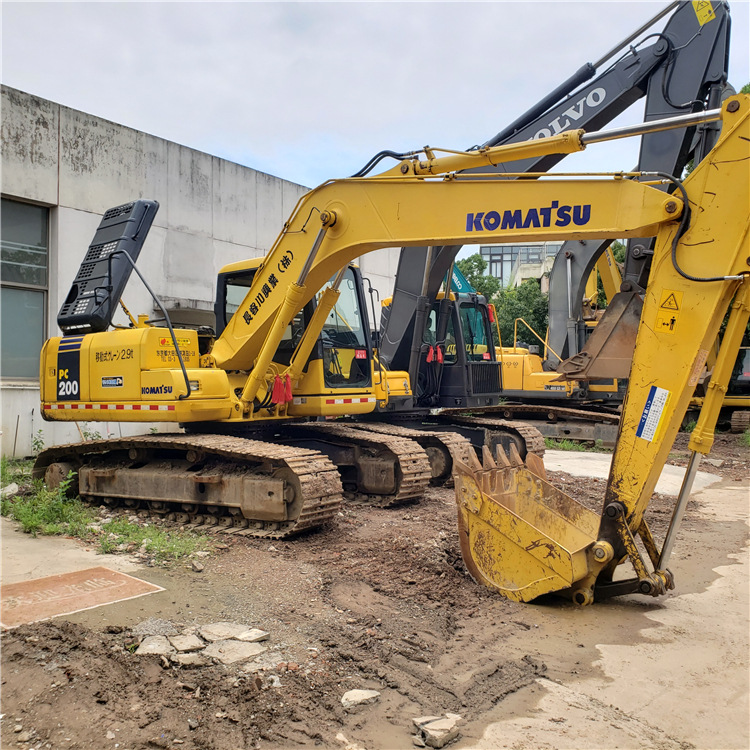直喷典范二手小松200-7挖掘机品质保证