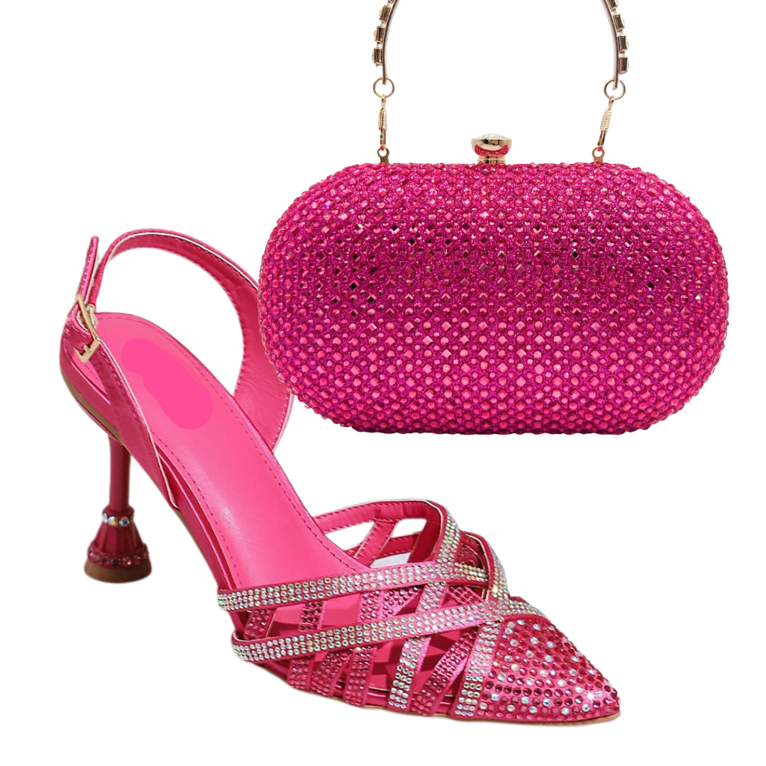 Selección estricta de zapatos de diseño italiano, nuevas sandalias de tacón alto, banquete de boda, zapatos de mujer de diamante de punta