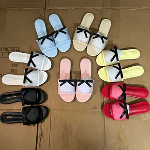 C�ҾW�������Yƽ����ЬŮ���⴩һ���ϛ���Ь͸��ٴ�ƽ�כ�����