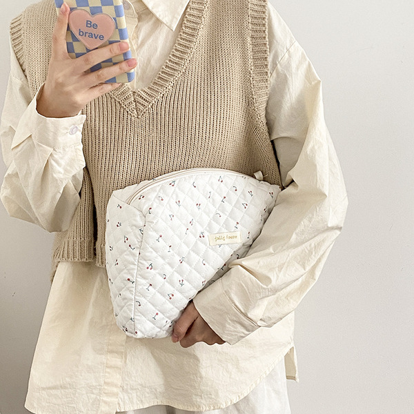 Brand cute capacious handheld organizer bag