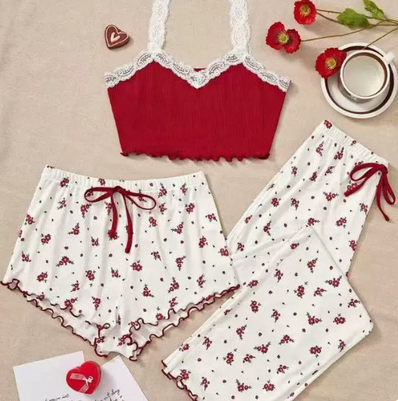Women's Heart-Shaped Pajamas, Sweet and Cute Three-Piece Pajamas, Nightgown, Pajama Pants, Women's Home Wear Set for Spring and Summer Women's Heart-Shaped Pajamas, Sweet and Cute Three-Piece Pajamas, Nightgown, Pajama Pants, Women's Home Wear Set for Spring and Summer