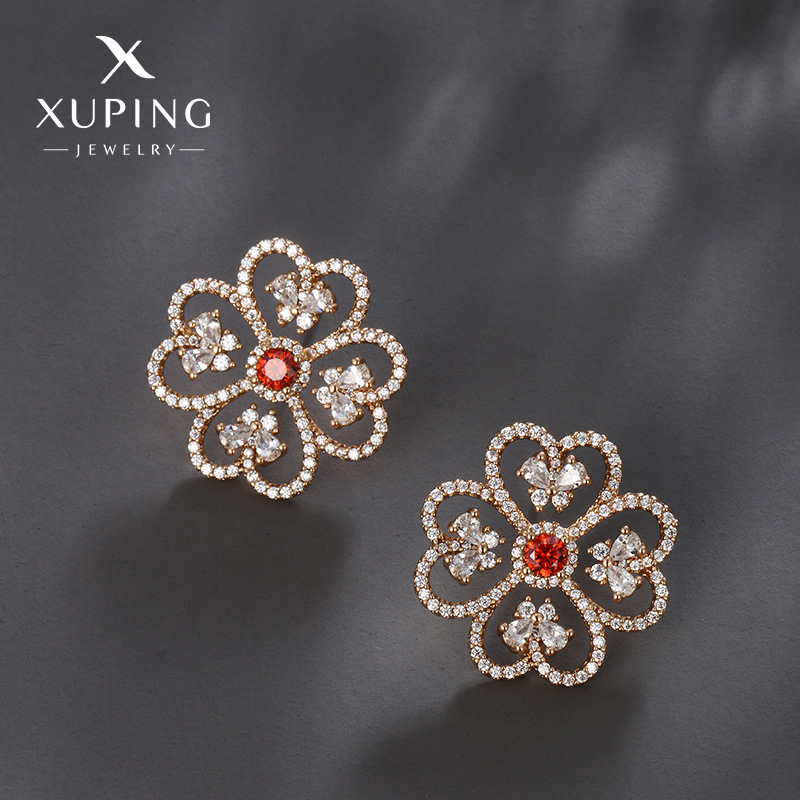 Xuping bronce de piedra mariposa en forma de corazón orejas de flores ligeras lujosas de alto nivel nicho de moda europea y americana orejas de amor para mujeres