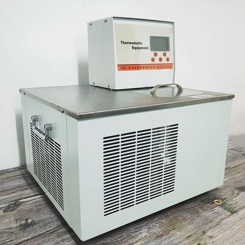 齐威超级卧式恒温低温槽水浴锅数显高精度水槽实验冷热水内外循环