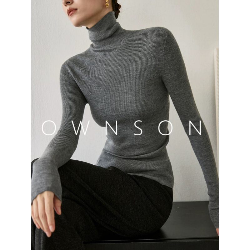 High-Neck Seamless One-Piece Knitted Bottoming Shirt for Women in Autumn and Winter Slim-Fitting Inner Sweater Right Shoulder Long-Sleeved Layered Top High-Neck Seamless One-Piece Knitted Bottoming Shirt for Women in Autumn and Winter Slim-Fitting Inner Sweater Right Shoulder Long-Sleeved Layered Top