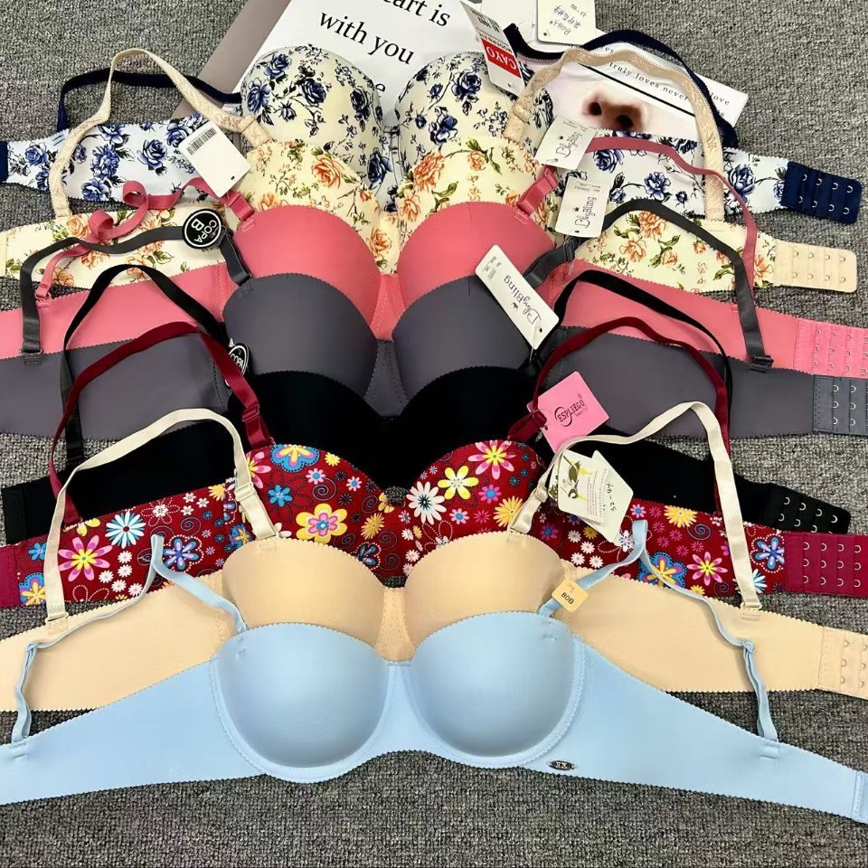 2025 verano nuevo tipo híbrido de una pieza brillante sin marcas sujetador de mujer se reúnen ropa interior ajustable