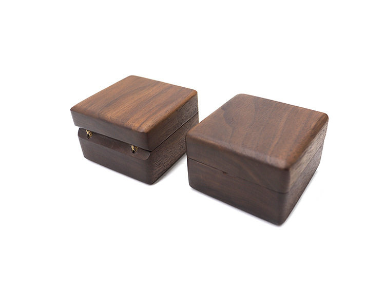 Retro Roman Style Solid Color Wood Jewelry Boxes display picture 7