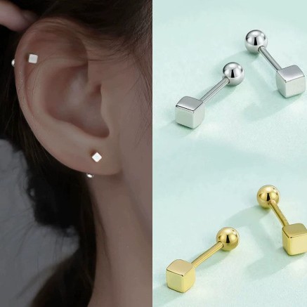 Stainless steel small square stud earrings, screw-back design, minimalist square earrings, lightweight and luxurious, high-end ear cuff