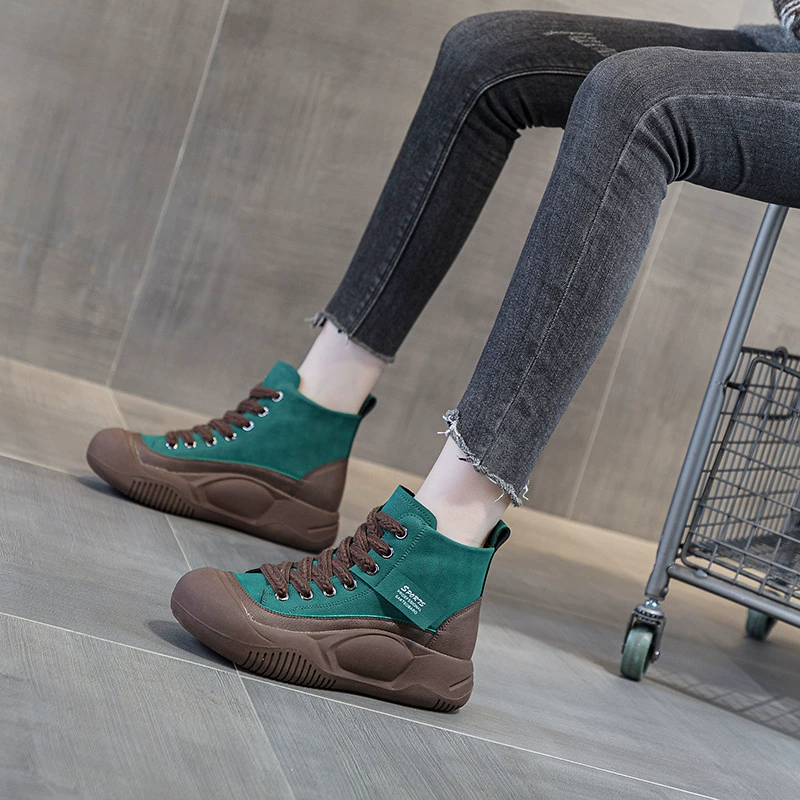 Женские ботинки в стиле интернет-знаменитости Мартин, новинка осени 2025 года, короткие ботинки на толстой подошве, увеличивающие рост, высокие повседневные ботинки, ретро-стиль в британском духе.