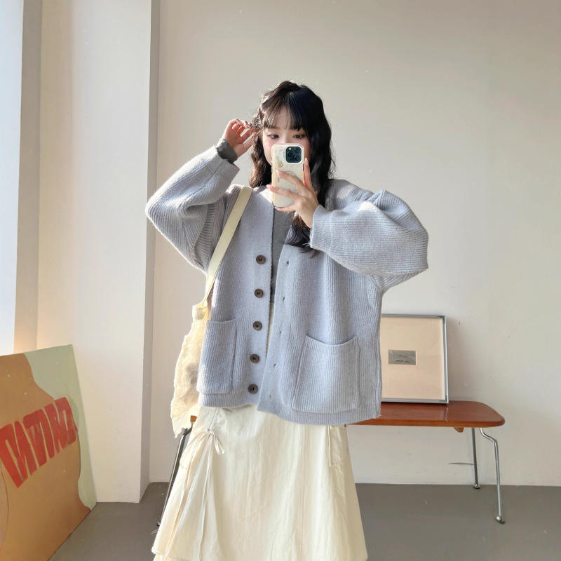 高级感慵懒风蓝色v领毛衣外套针织开衫女2025新款松弛感宽松上衣|undefined