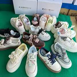 杂款小白鞋女厚底板鞋小清新休闲高颜值小白鞋纯色学院风女鞋批发