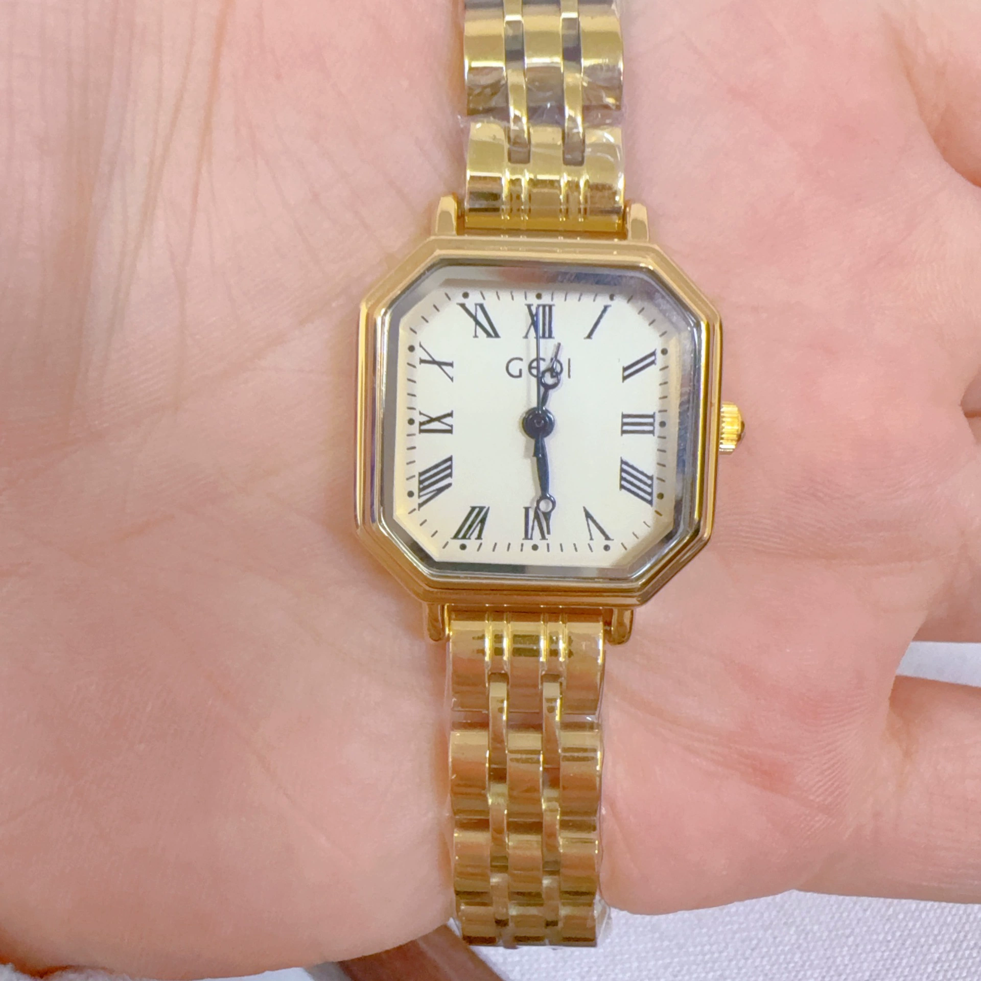 Женские модные часы Gedi, кварцевые, водонепроницаемые, швейцарский стиль, нержавеющая сталь, высококачественный дизайн
