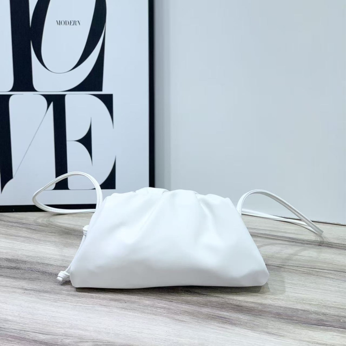 Elegant Pleated Cloud Dumpling Shoulder Bag For Women Handbag_voghion.com