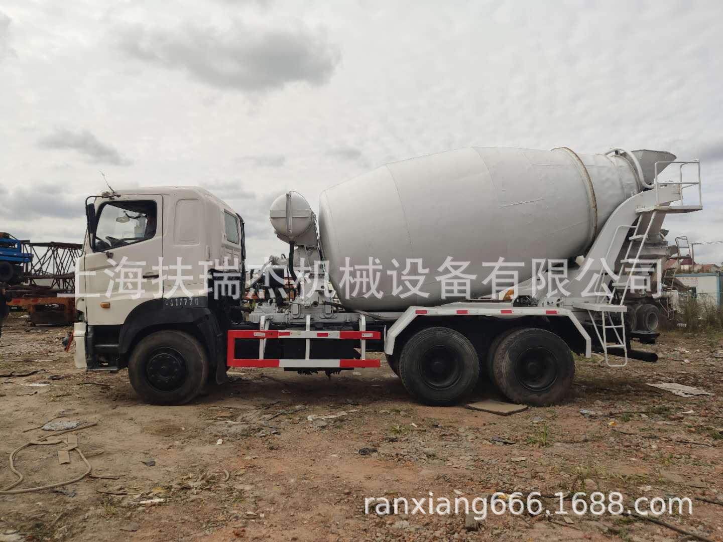 日野700搅拌车 二手混凝土搅拌车 12方五十铃搅拌车10方 8方