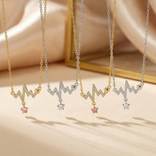 �պ�����ͭ��������ĵ�ͼ����Ů����С��ʱ�������Ѹ���������Ʒ