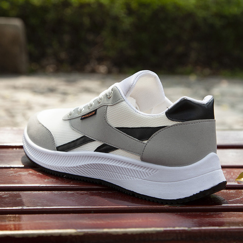 Casual men's shoes, spring mesh trendy student running shoes, fly woven lace-up sports travel soft-soled men's shoes