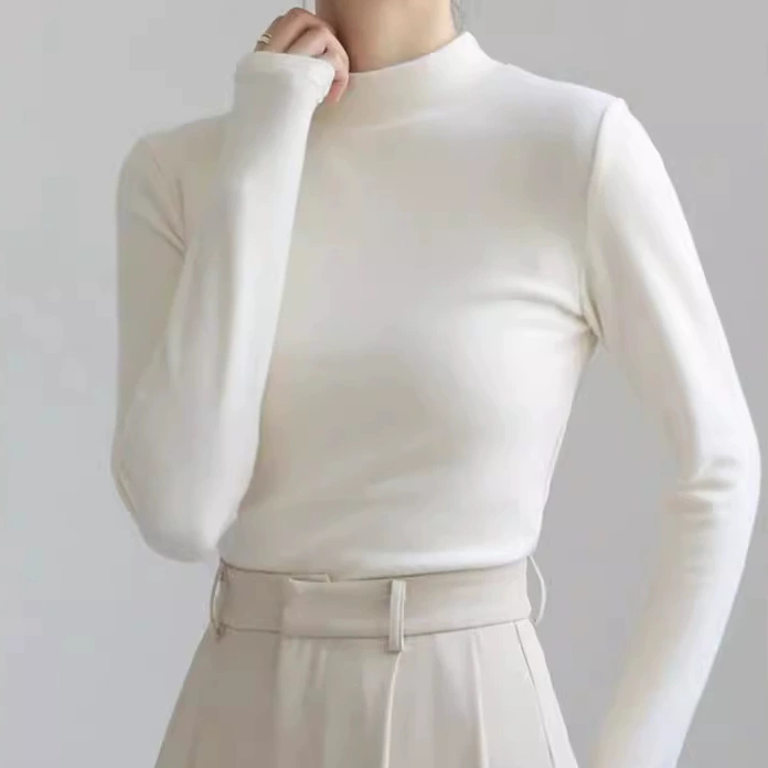 Вязаная нижняя рубашка с половинным воротником