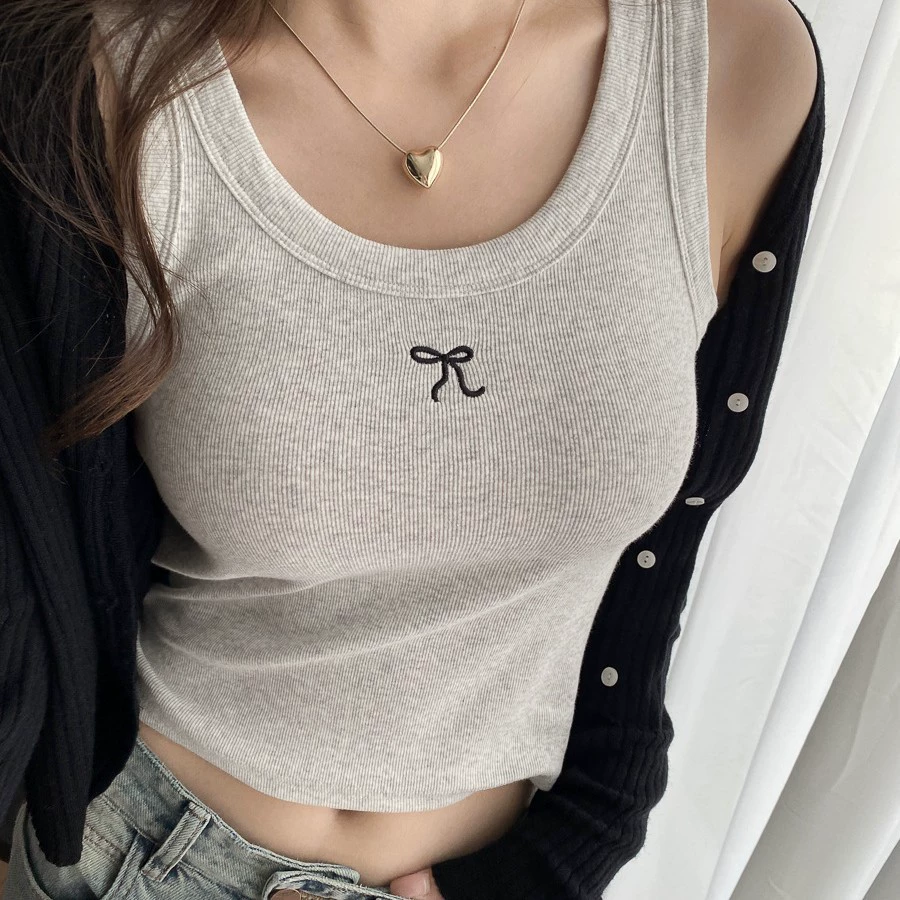 Модный облегающий топ с чашками, plus size