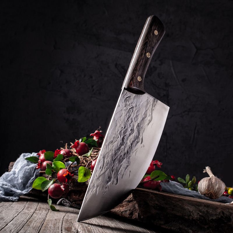 豚肉刀肉を鍛打して屠殺します。肉刀を売っています。|undefined