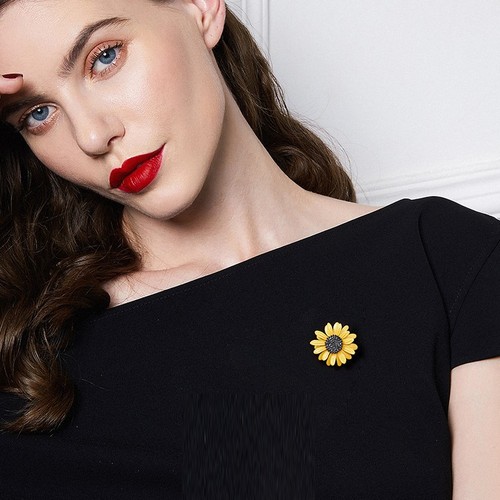 Sunflower Brooch High-End Women  New Daisy Brooch Sunflower Suit Sweater Autumn/Winter Accessory