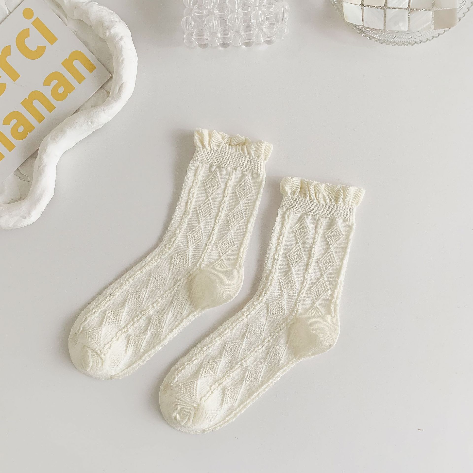 Frau Einfacher Stil Bogenknoten Nylon Baumwolle Crew Socken Ein Paar display picture 22