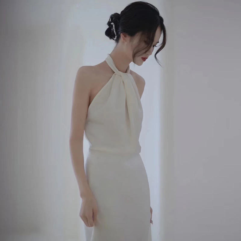 Francés satén luz vestido de novia 2024 nuevo nupcial elegante simple fishtail bienvenida hilo Super Hada Halter vestido