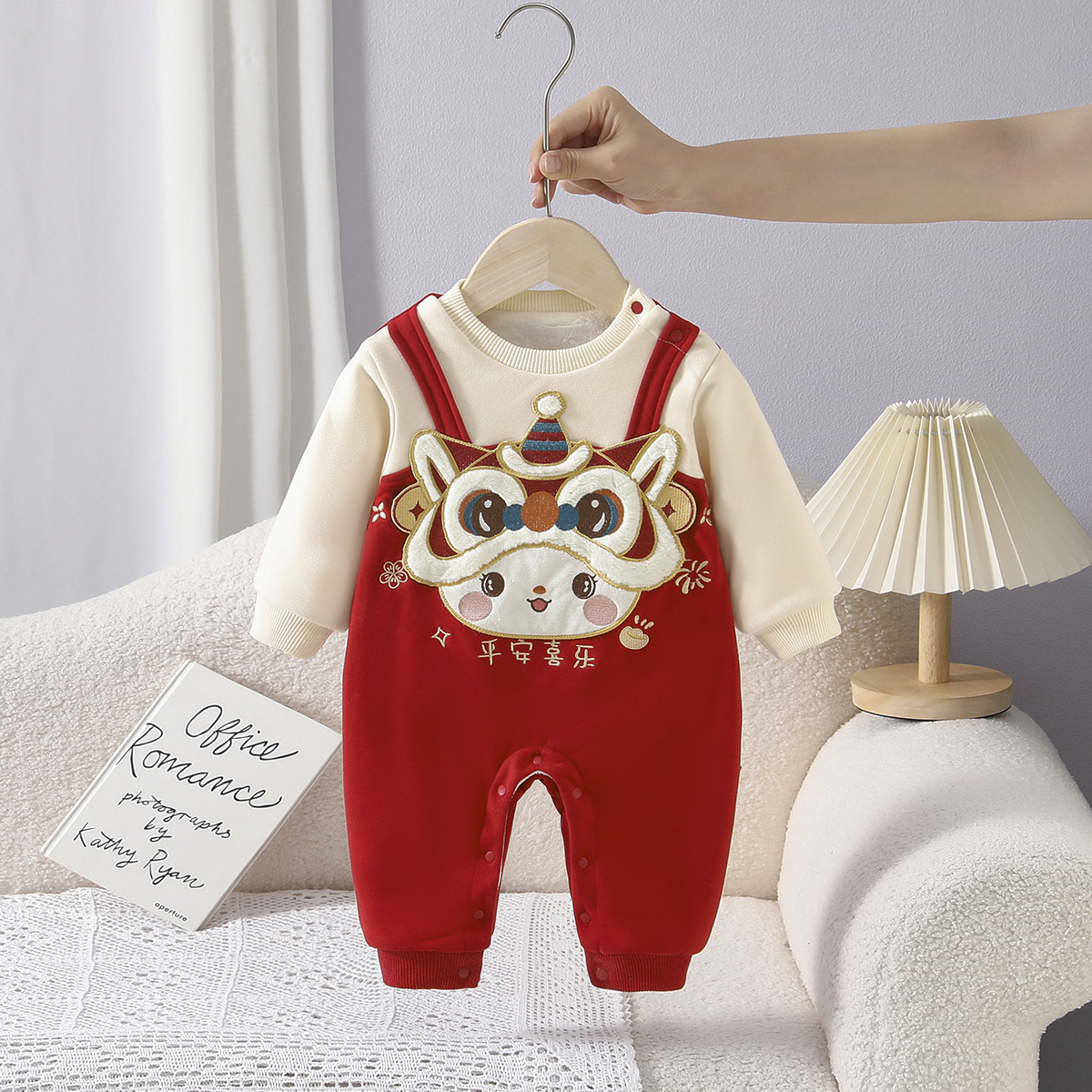 Newborn Winter Full Moon One-Year-Old Jumpsuit Infant 100-Day Birthday Crawling Suit Baby Thickeneded Chinese Style Harem Suit