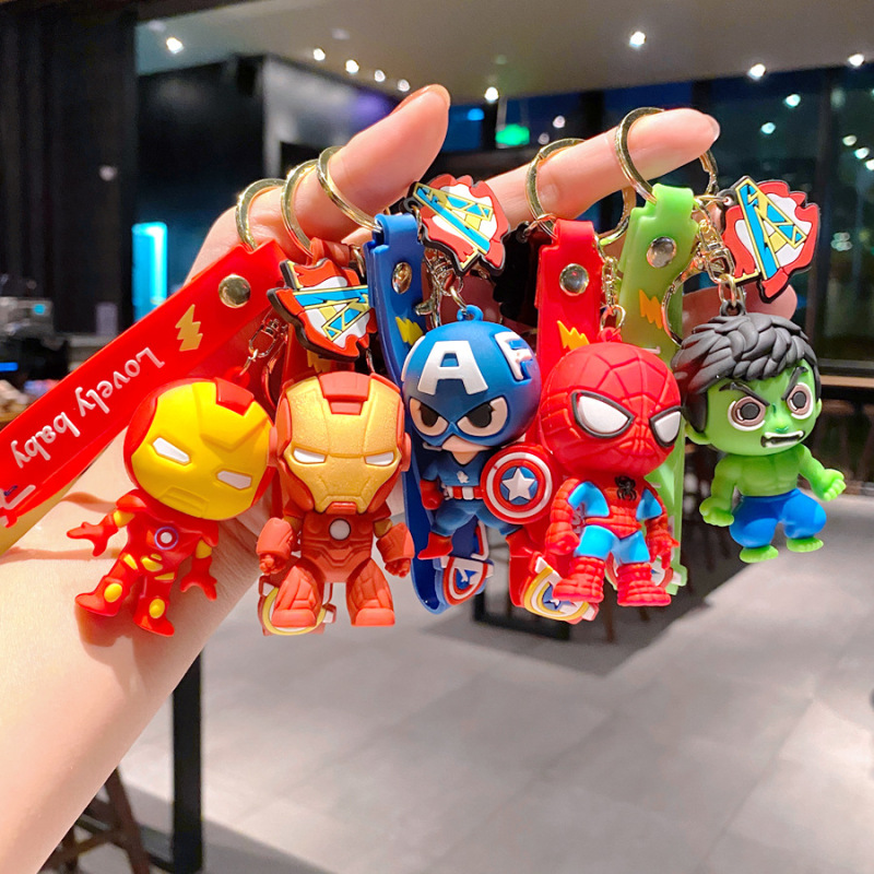 Cartoon Marvel Iron Man keychain Spider-Man doll pendant Avengers key ring car schoolbag ornaments