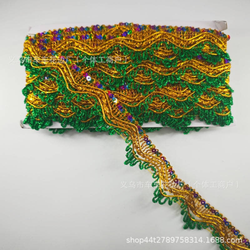 Triángulo de seda dorada, encaje de lentejuelas de color, encaje de torre plegable de mediados de otoño, bolso de camión grande, encaje superior, salón budista, encaje de mesa