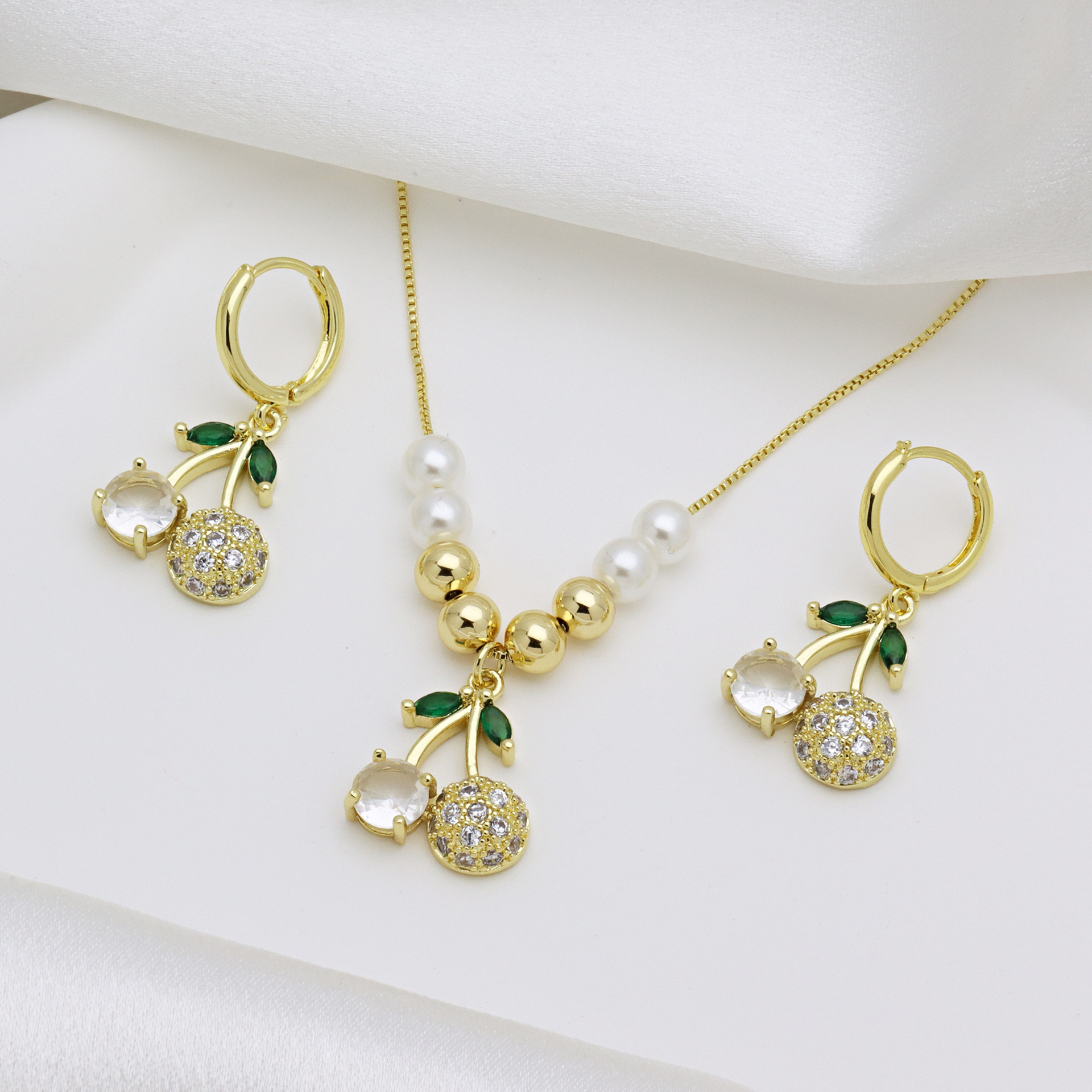 16g Weight Zircon Inlay Material Jewelry Set Classification box chain Chain Type 1 Set Quantity Holiday Occasion Copper Material Cherry Pattern All Seasons Season Women's Gender Inlay Design Vacation, Simple Style Style Wholesale Jewelry Vacation Simple Style Cherry Copper Zircon Inlay Jewelry Set Box Chain 3