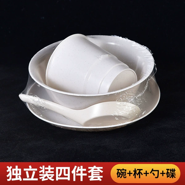 Set, 4 piece set, 100 pieces