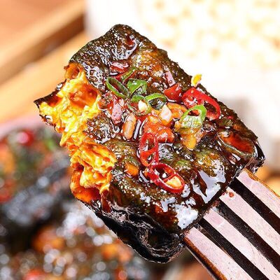 Tofu Hunan specialty Changsha flavor precooked and ready to be eaten Smelly dry sub spicy snack Dried tofu leisure time snacks wholesale wholesale