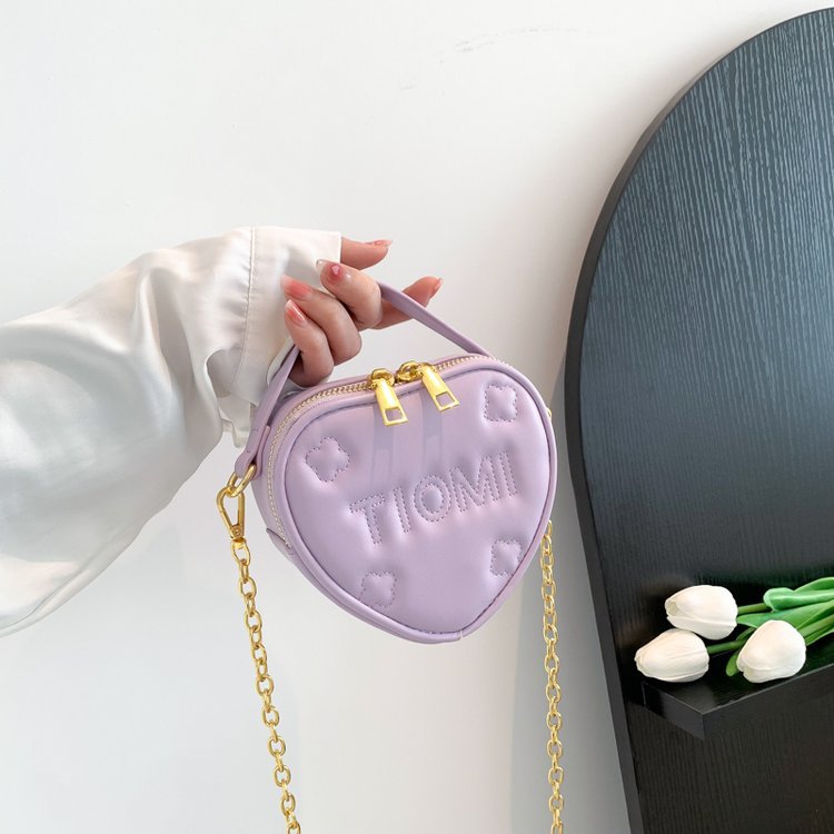 Shoulder Bag 2023 Niche Design Rhombic Chain Mini Love Messenger Bag Net Red Lipstick Bag_voghion.com