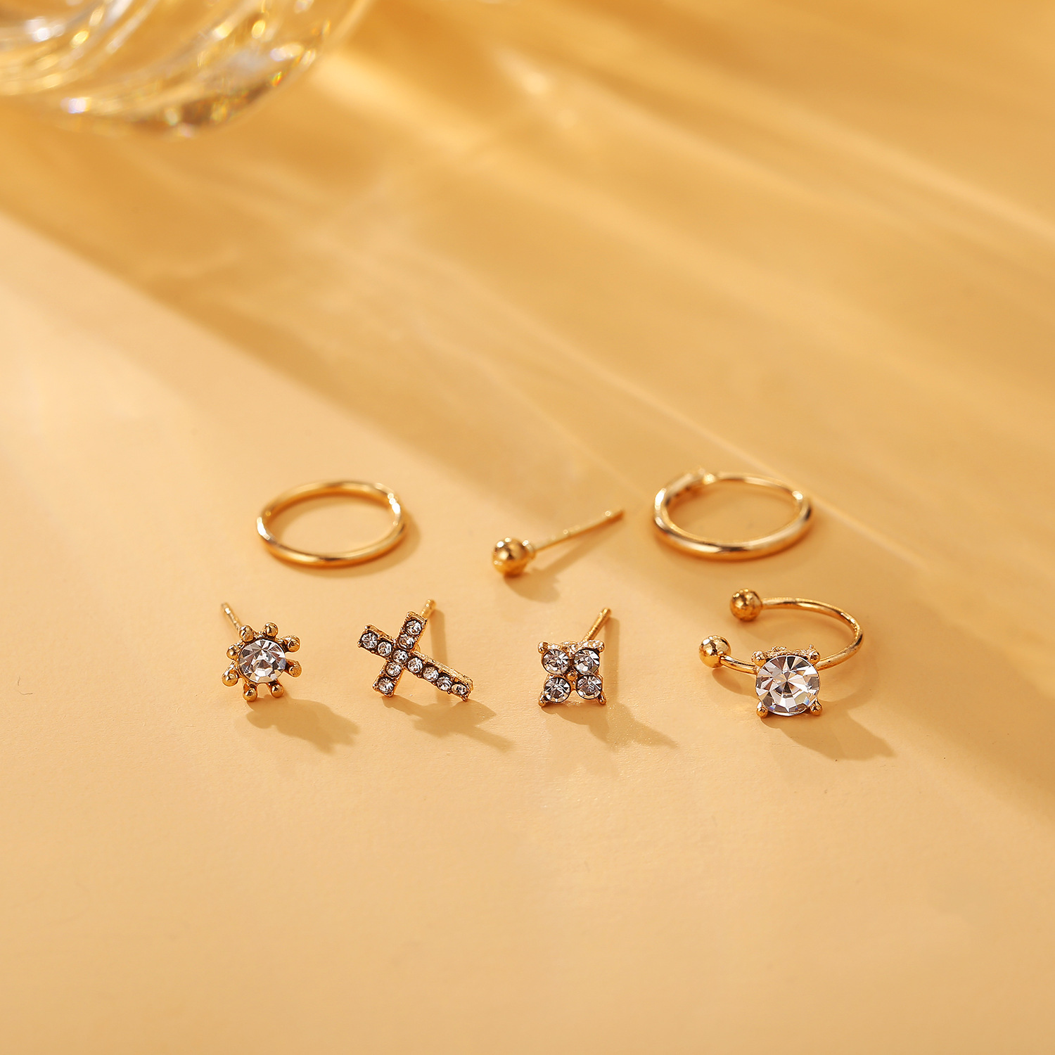 New Creative Retro Full Diamond Cross Alloy Ear Clip Set display picture 3