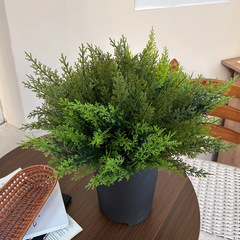 Amazonクロスボーダーシミュレーション造花松とケイトウのわら束偽緑植物クリスマス屋外装飾品家の結婚式の装飾